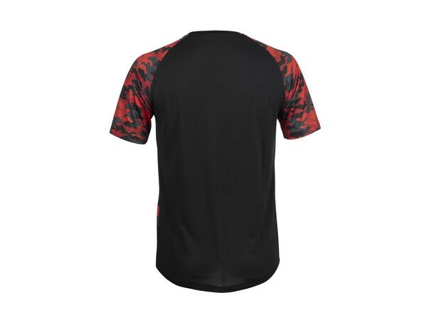 UMBRO Pro Tr Graphic Jersey Sort M Trenings T-skjorte i polyester med print 