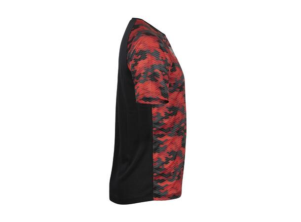 UMBRO Pro Tr Graphic Jersey Sort M Trenings T-skjorte i polyester med print 