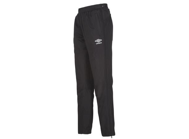 UMBRO Core Woven FZ Pant Sort XS Microfiberbukse med glidelås langs siden 