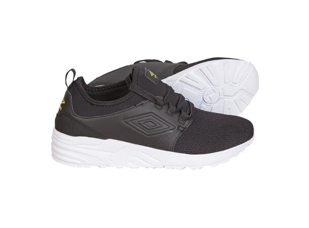 UMBRO Aspin II Sort 42,5 Fritidssko med god demping 