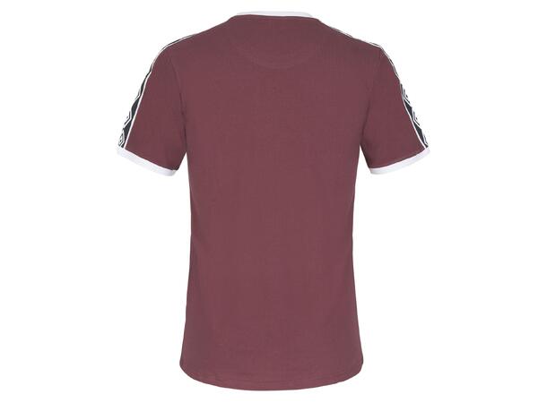 UMBRO Core X Legend Tee J Burgunder 116 Tøff bomulls t-skjorte til barn 