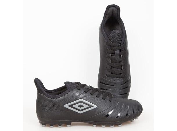 UMBRO UX Accuro III Club AG jr Sort 28,5 