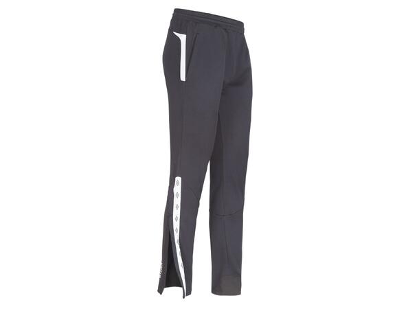 UMBRO UX Elite Pant Reg j Sort/Hvit 116 Treningsbukse i normal passform 
