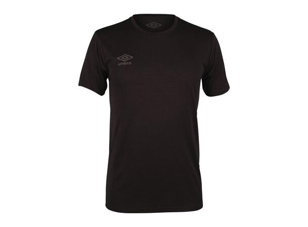 UMBRO Core Tech Tee Sort XL Behagelig trenings t-skjorte
