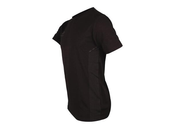 UMBRO Core Tech Tee Sort XXL Behagelig trenings t-skjorte 